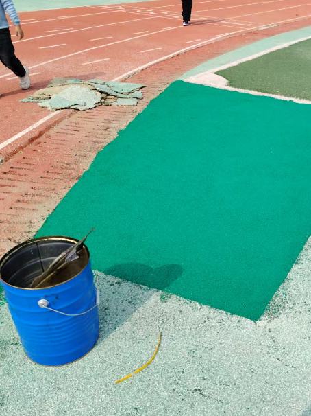 防城港球场翻新修补改造专项服务介绍